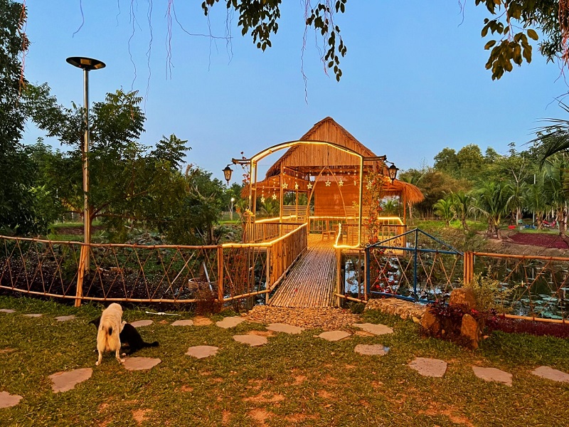 Biệt thự vườn Ninh Hưng - siêu đẹp cách tttp Nha Trang : 29km