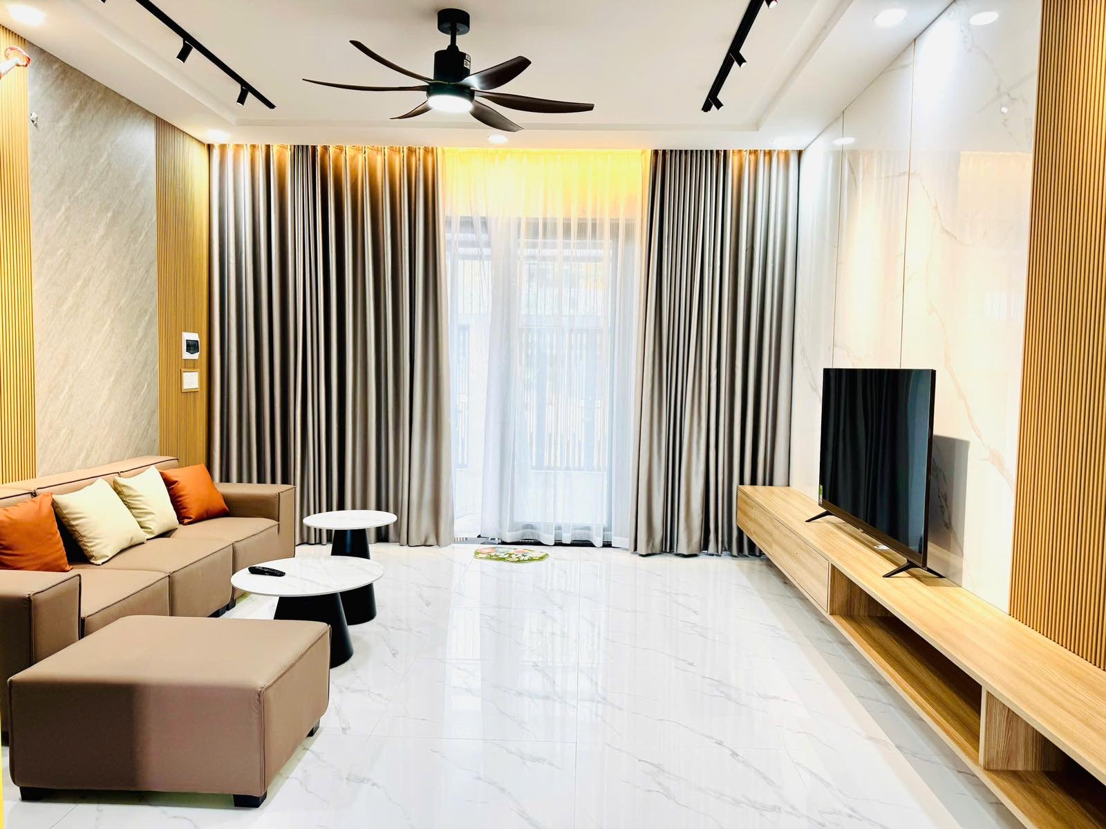 Bán nhà đẹp gói 7 KĐT Mỹ Gia Nha Trang vị trí đẹp