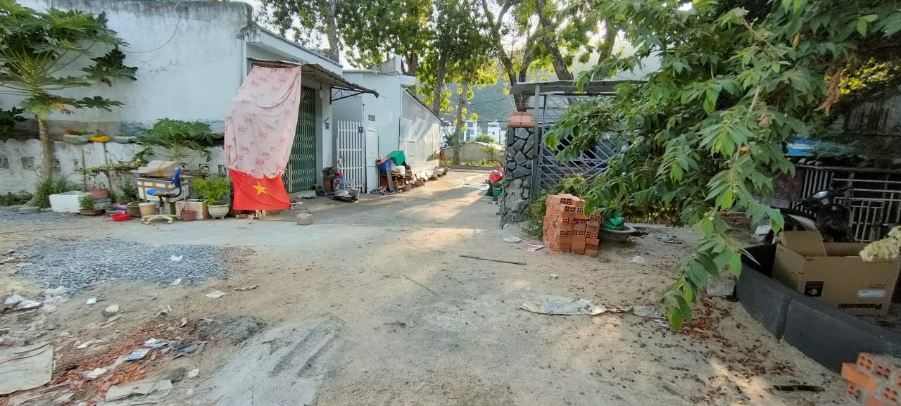 Đất ở đô thị cách biển hơn 250m thuộc phía Bắc tttp Nha Trang