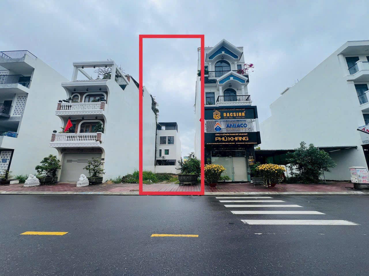 Bán đất đường số 8 KĐT Hà Quang 2, đối diện TTTM