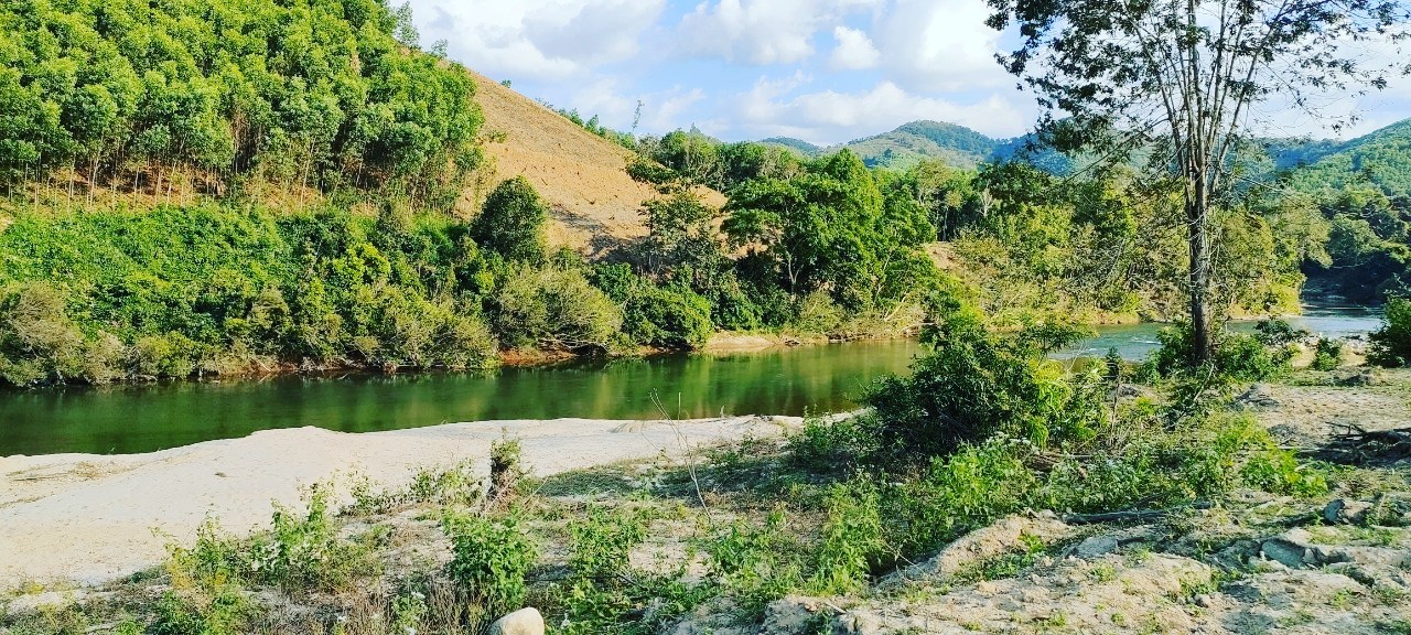 2 lô đất ngang mặt sông Cái dài 45m - cầu Bà, Khánh Vĩnh tttp cách Nha Trang 38km