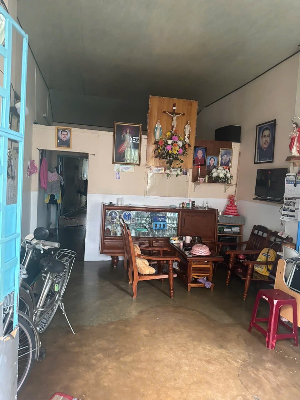 Bán Đất tặng nhà cấp 4 đường Đô Lương giá 60tr/m