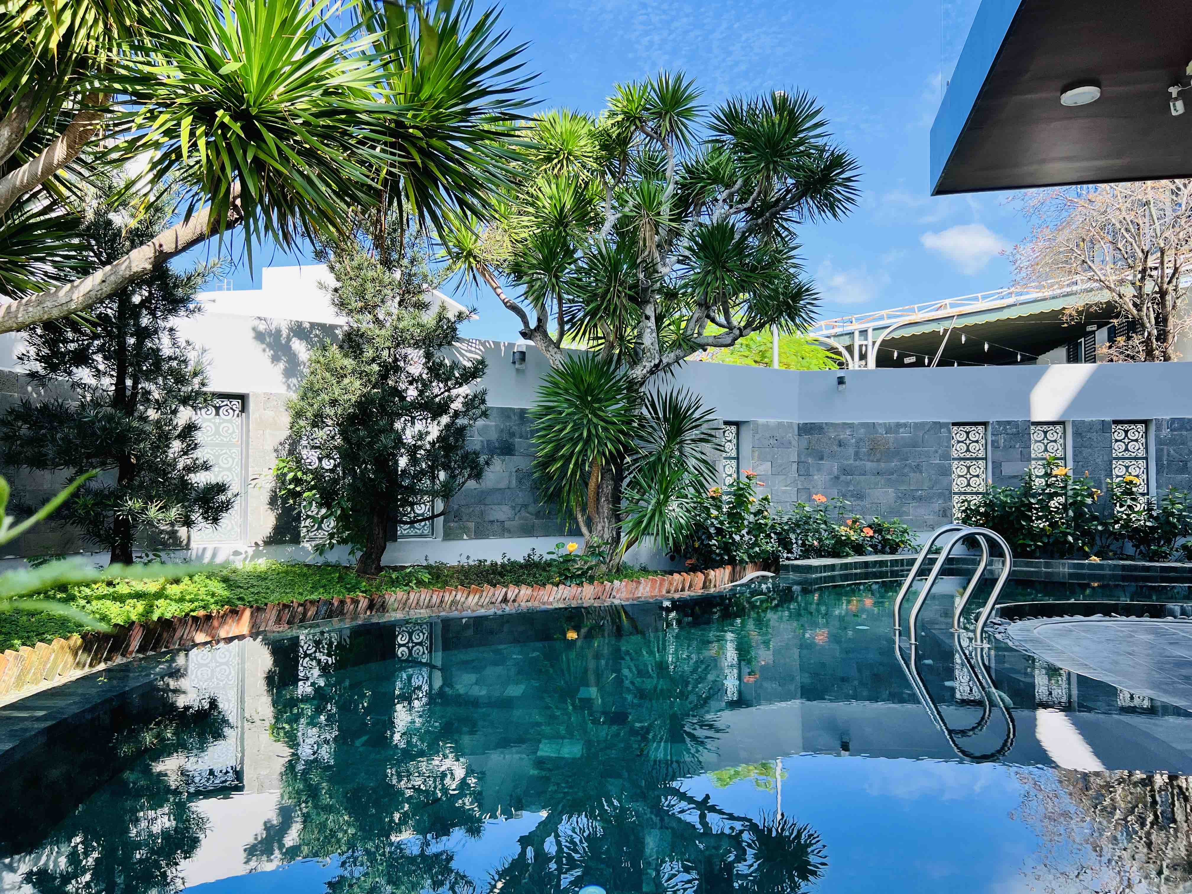 Nhà Vip căn góc Biệt Thự sân vườn tuyệt đẹp gói 2 Mỹ Gia Nha Trang