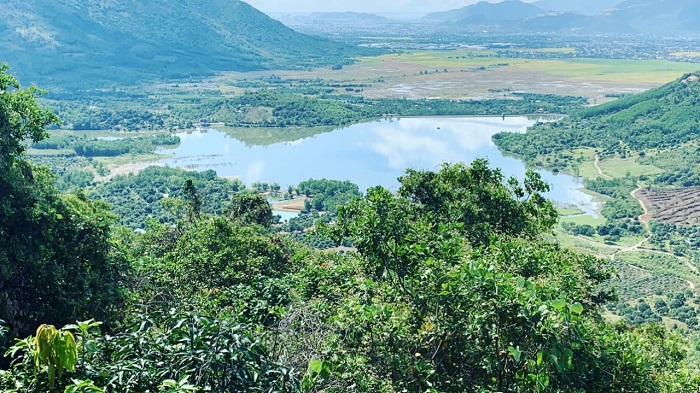 4.7ha Am Chúa - view bao trọn hồ và biển