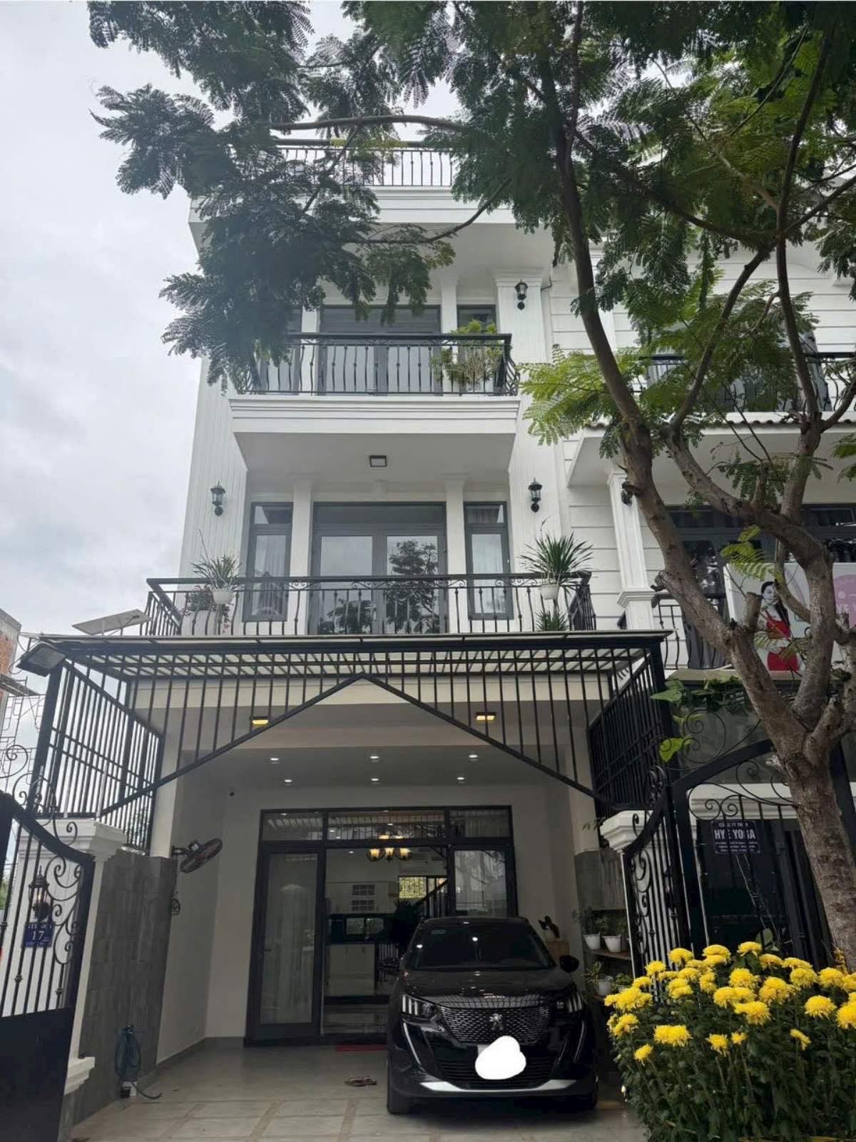 Bán nhà đường số 10 KĐT Hà Quang 2, Nha Trang