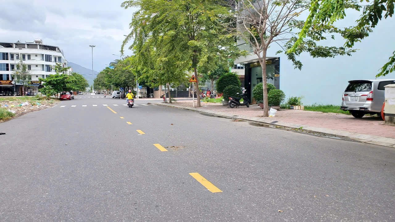 Bán đất KĐT Hà Quang 2, đường số 20 gần Công viên