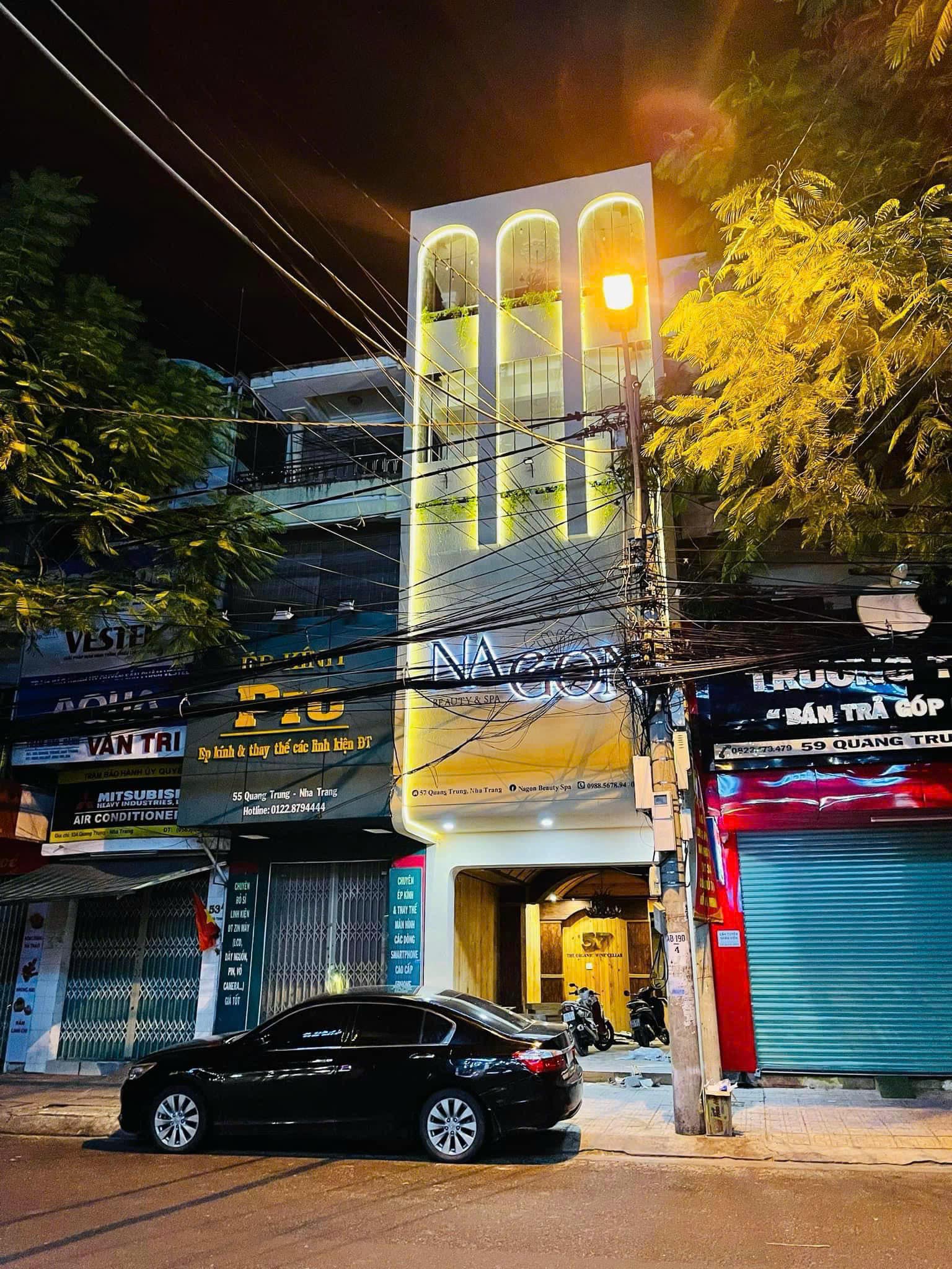 Bán nhà 4 tầng mặt tiền Quang Trung - Nha Trang