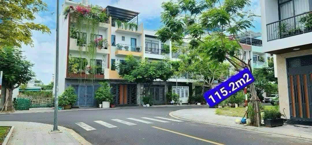 Bán lô góc đối diện Công viên KĐT VCN Phước Long 1