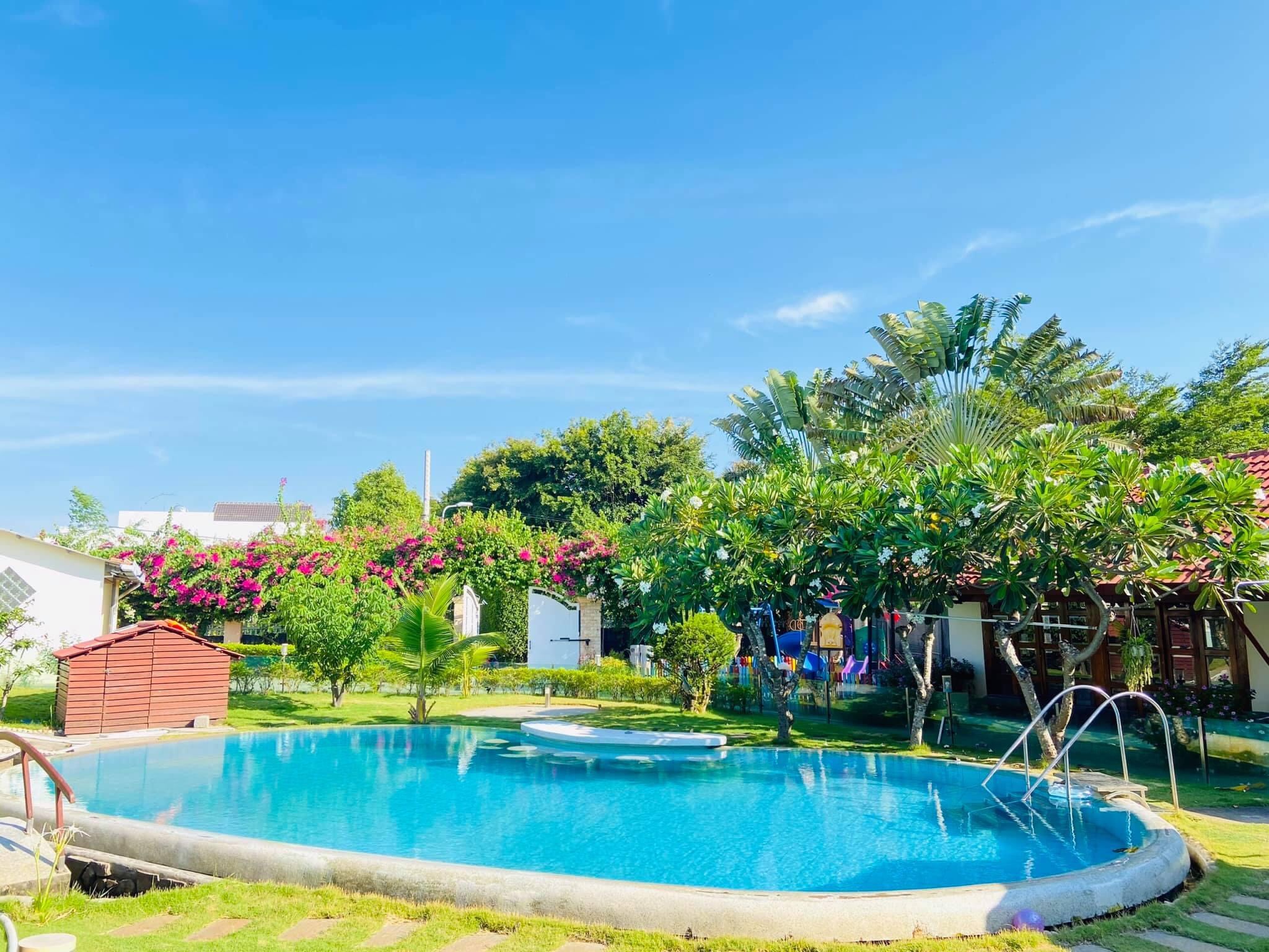 Biệt thự Phong Cách Âu Châu - tp Nha Trang mặt tiền 29m