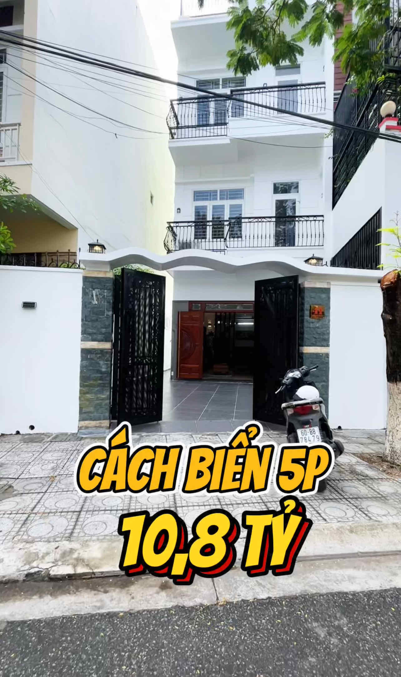 Bán nhà đường Dương Quảng Hàm cách biển 800m