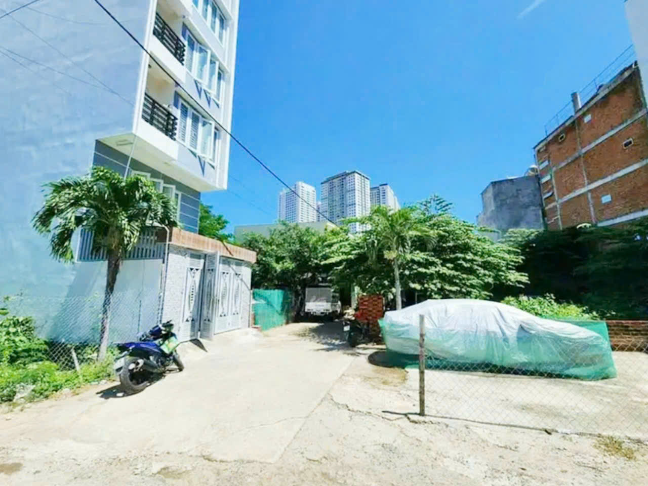 [ Hẻm ô tô  Đoàn Trần Nghiệp - 4 tỷ 250 triệu ]